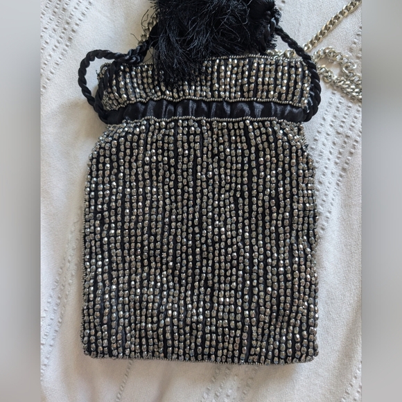 Express Elegant Black and Silver Drawstring Bag - Picture 4 of 6